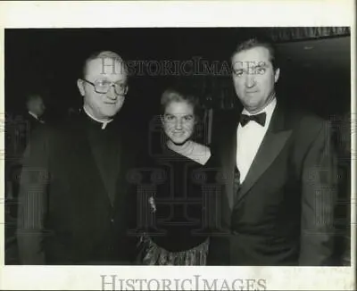 1988 Press Photo Father James Carter Crystal & Her Father Jim Bob Moffett • $19.99