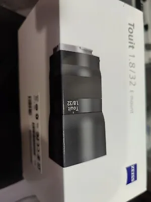 $799 • Buy Sony Zeiss Touit F1.8 32mm E Mount Quality Mint Condition Asp-c Lens A6000 A6400