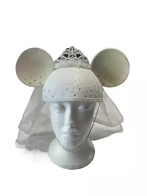 Disney Parks Exclusive Minnie Mouse Bride Ears Sparkling Crown With Veil • $24.95