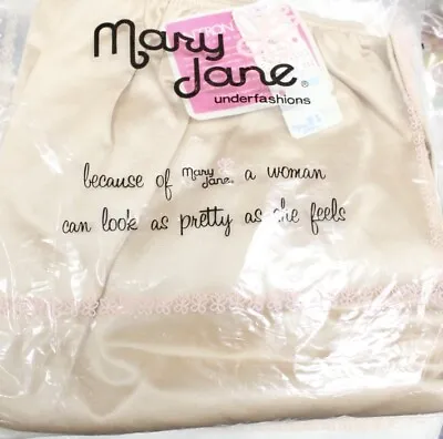 Vintage Mary Jane Half Slip Beige Lace Antron III Nylon Womens  XL NIP • $37.13