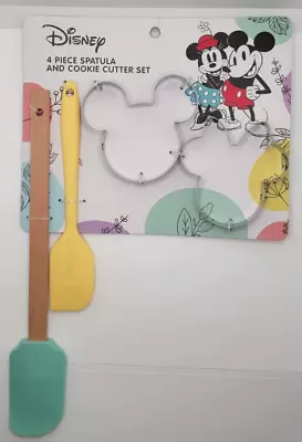 Disney Mickey & Minnie Mouse 4 Piece Spatula & Cookie Cutter Set • £9.91