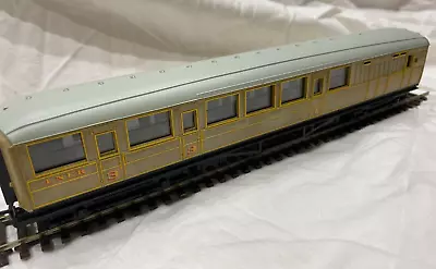 HORNBY LNER Teak Brake Coach 4237 OO GAUGE R4333 • £0.99