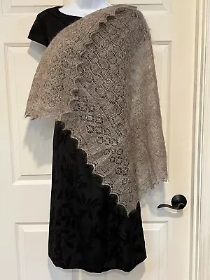 Russian Orenburg Shawl Warm Goat Wool Wrap Lace Stole Cape 24x48  • $30