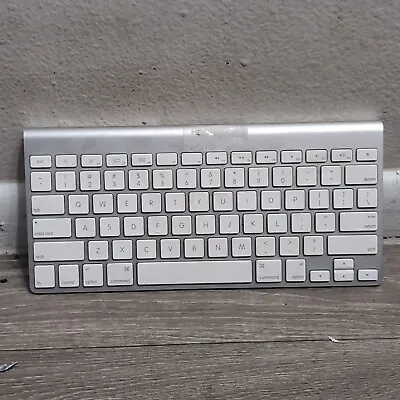 Apple Wireless Genuine Bluetooth Keyboard A1314 Mac Aluminum Free Shipping • $29.48