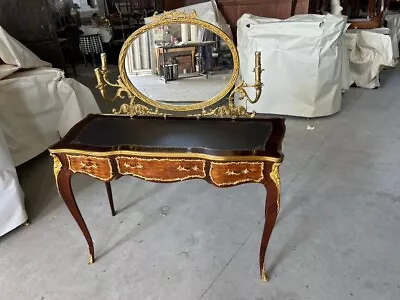 Louis XV Style Dressing Table - Maison Mercier Frères  • $4780