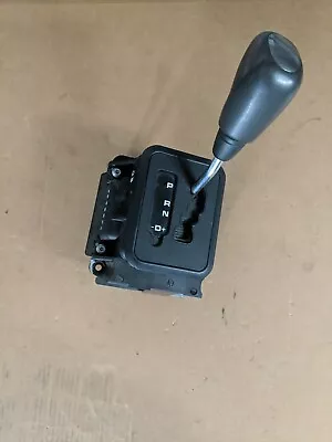 2002-2006 Dodge Sprinter  Shifter Gear Shift Selector Box Pp170267055 Oem • $250