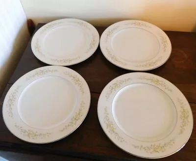 4 Dinner Plates - Crown Victoria Japan - Carolyn Pattern - Yellow & White Flower • $22.50