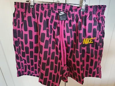 BNWOT Rare NIKE Mens Beach Board Shorts SIZE XXL 2XL DM1225-623 BLACK/PINK Brick • $33