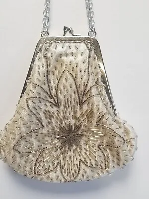 Vintage Fine Arts Bag Co. New York Inc. Made In Hong Kong Silver Beaded Purse • $20