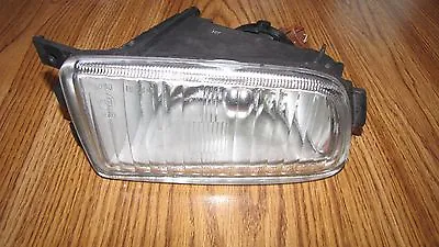 Lexus Gs300 Fog Light Rh 1998-2005 Oem Passenger  • $49.99