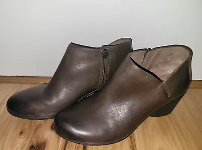 Dansko Raina Mushroom Burnished Brown Boot Booties Size 38 EXCELLENT! • $39.99