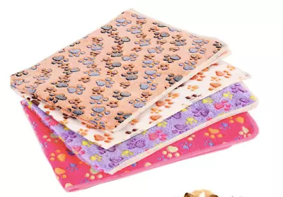 Hamster / Gerbil / Small Animal Soft And Warm Fleece Blanket 20cm X 20cm • £4.99