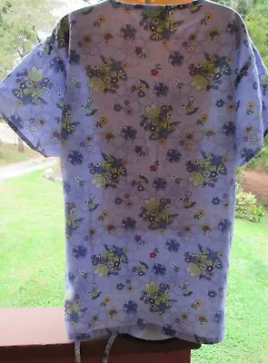 Absolute Brand SCRUB TOP Size L - Frogs + Flowers On Blue Background • $9.75