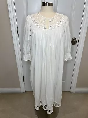 Vintage White Crochet Maxi Kaftan Peasant Dress Crepe Gauze Boho Hippie Size 6? • $61.20