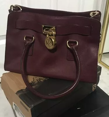 Michael KORS Hamilton Bag • $40