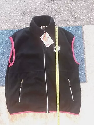 Vintage Mens Marlboro Unlimited Gear Black Sleeveless Zip Up Fleece Vest XXL 2XL • $12.99