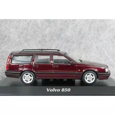 Minichamps Maxichamps 1/43 Volvo 850 Station Wagon 1994 Red Metallic 940171510 • $99