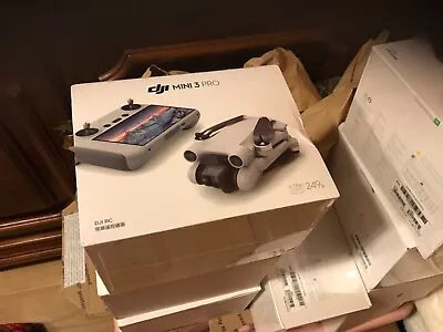 $775 • Buy Dji Mini 3 Pro W/rc Controller 