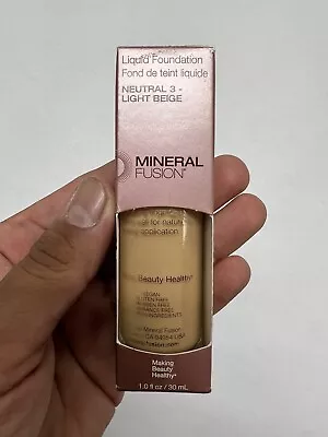 Mineral Fusion Liquid Foundation - Light Beige - 1.0 Fl Oz • $12.15