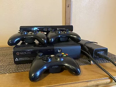 Black Xbox 360 250gb Console With 3 Remotes And Xbox 360 Kinect Sensor/Cords • $110