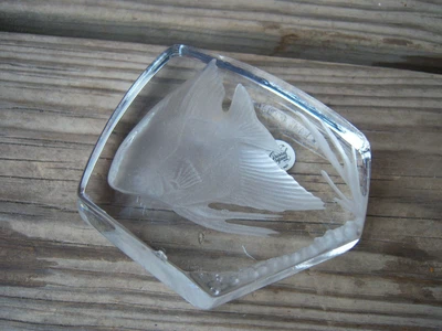 $9.99 • Buy Cristal D Argues Made In France Heavy Glass Fish Paperweight Indented  Vtg.