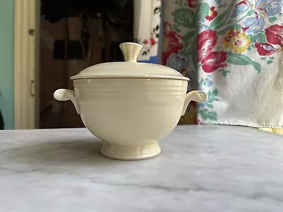 Vintage Fiestaware Covered Onion Soup Bowl With Lid - Ivory. Fiesta Ware • $375