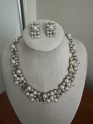 Pearl Necklace Set • $30