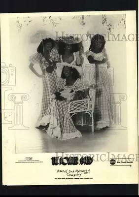 1982 Press Photo The Pointer Sisters Singing Group - Lrp66615 • $17.99