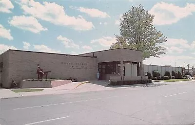 Marshalltown Iowa~Wolfe Eye Clinic P.C On East Cburch St~1980s PC • $5