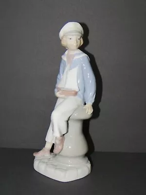 Lladro #4810 Sailor Boy With Sailboat Figurine 9  • $45