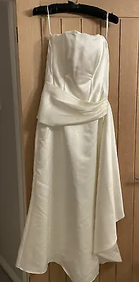 £900 Size 8 Ivory Satin LOU LOU Wedding Dress • £20