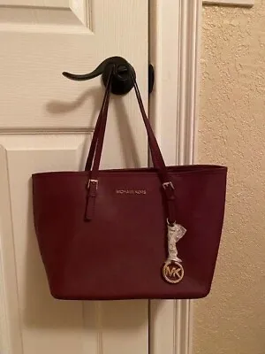 Nice Michael Kors Saffiano Jet Set Travel Cinnabar Small Tote Nwt  • $165