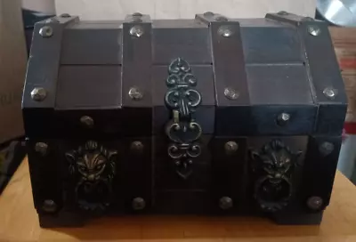 Vintage Medieval Treasure Chest Bar Set With Decanters And Shot Glasses • $65