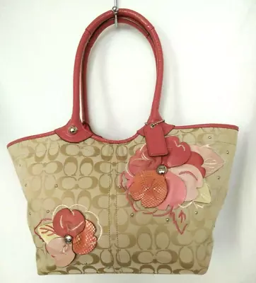 Women's Coach Bleecker Tan/Pink C Signature Jacquard Floral Applique Handbag • $59.99