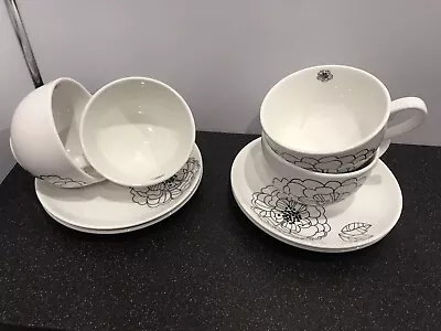 Vie Black & White Cappuccino/Coffee/Tea Cups Extra Large X4 With Saucers EX CON • £24.99