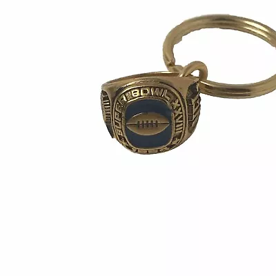 Vintage 1994 NFL Super Bowl XXVIII Ring  Gold Tone Keychain • $15.95