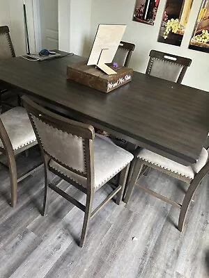 Dining Table Set 6 Chairs Used • $600