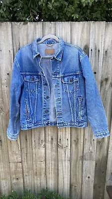 Levi's Vintage Denim Trucker Jacket 70506-02-15-U44 Medium Wash • $249