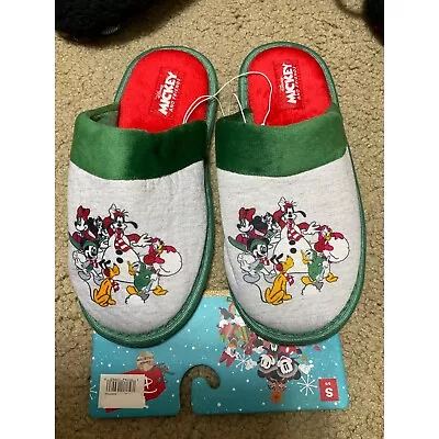 GroundUp Disney Mickey Mouse Christmas Slippers Small 5-6 NEW • $12.95