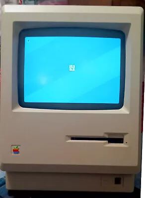 Apple Macintosh #M0001 Computer W/ Signatures Inside Case 1984 • $545