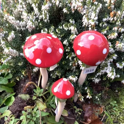 Set Of 3 Garden Toadstools Ceramic Mushrooms Fairy Decoration • £8.75