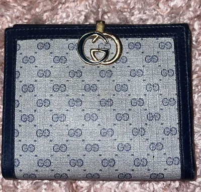 Gucci Vintage Wallet Bifold Short Purse Card GG Supreme Buckle Navy Authentic • $175