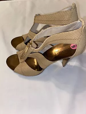 Michael Kors Beige Zip Up High Heel Shoes Size 9 • $26.99