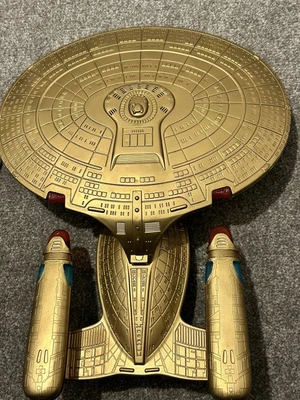 £10.50 • Buy Playmates Star Trek Uss Enterprise D Gold ( 50,000 Limited Edition)