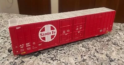  Santa Fe - ATSF 37575 60' High Cube Boxcar (Athearn Genesis) • $15