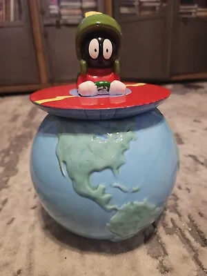 Vtg. Marvin The Martian Looney Tunes Globe Cookie Jar - Warner Bros. Studio 1993 • $50.99