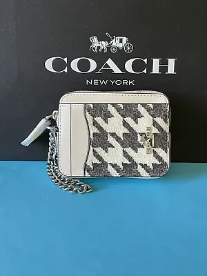 NWT Coach Zip Card Case With Houndstooth Print • $55