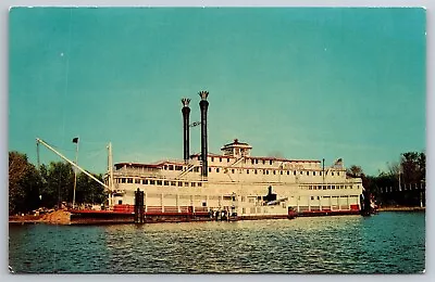 River Queen Stern Wheel Steamboat Mississippi River Hannibal MO Postcard S23 • $7.50