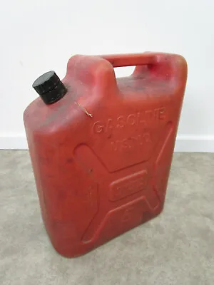 Vintage Blitz Usmc 5 Gallon Plastic Gas Can With Spout Jerry Can  • $49.99