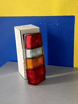 Volvo 740/760/940 Drivers Side Taillight | 9127609 • $59.99